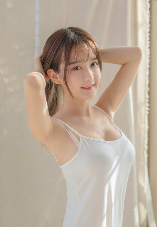 颠覆认知，阿尔卡拉斯用美网暴力美学，轻取温网传统桎梏